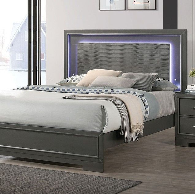 Furniture of America® Alison 4-Piece Metallic Gray Queen Bedroom Set-1