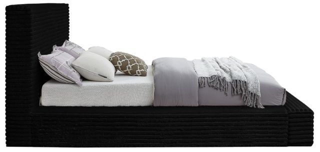 Meridian Furniture Dexter Black Queen Upholstered Panel Bed-2