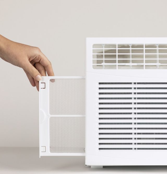 GE® 6,000 BTU White Window Mount Air Conditioner-4