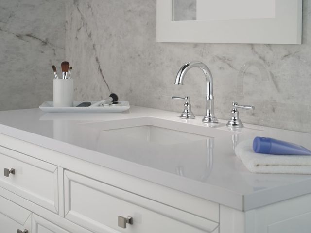 Delta Roe™ Chrome 2-Handle Widespread Bathroom Faucet-2