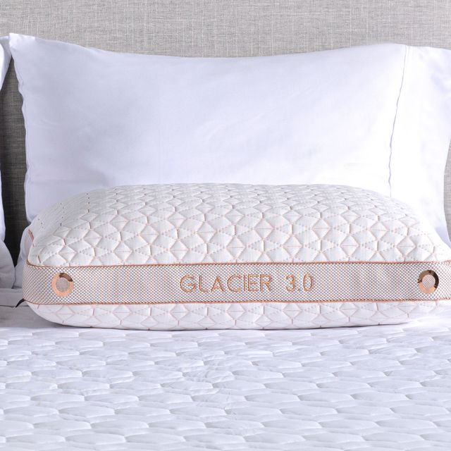 BEDGEAR® Glacier Performance® Shredded Latex/Polyester Fiber Blend 3.0 Medium Soft Standard Pillow-1