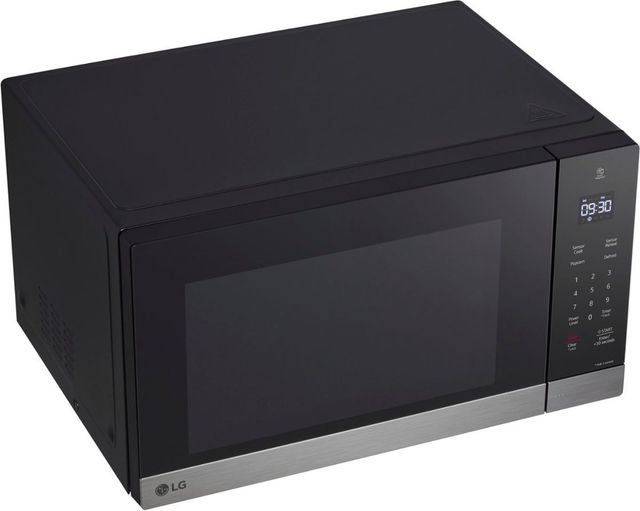 LG NeoChef™ 1.5 Cu. Ft. Stainless Steel Countertop Microwave-3