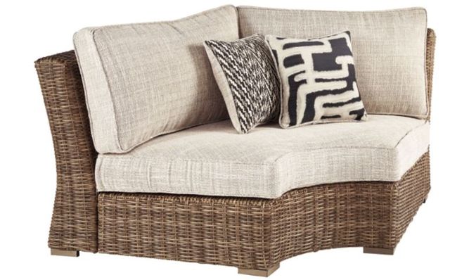 Signature Design by Ashley® Beachcroft 5-Piece Beige/Brown Outdoor Fabric/Wicker Seating Set-3