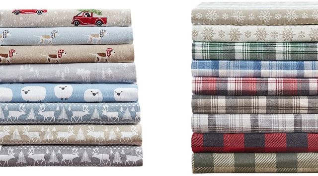 Olliix by Woolrich Tan Snowflake Queen Flannel Cotton Sheet Set-4