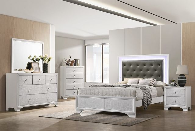 Crown Mark Lyssa Frost Queen Upholstered Bed-1