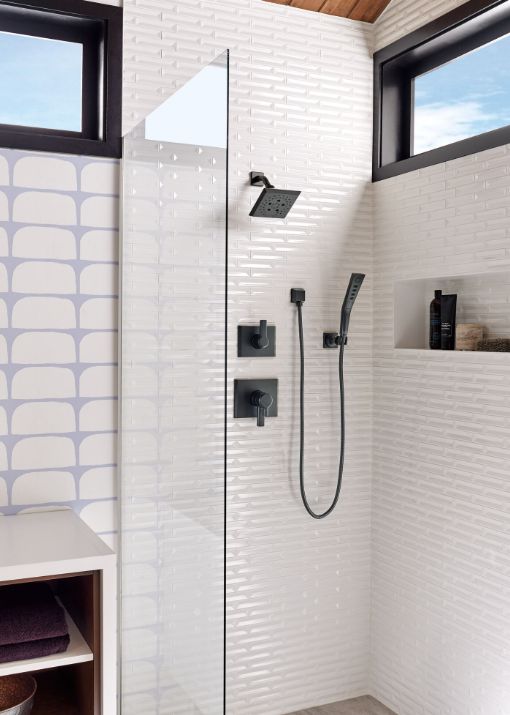 Delta Pivotal® Matte Black 6-Setting 3-Port Diverter Trim-2