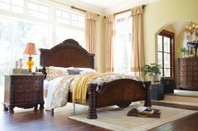Millennium® by Ashley® North Shore 2-Piece Dark Brown Queen Panel Bed Set-3