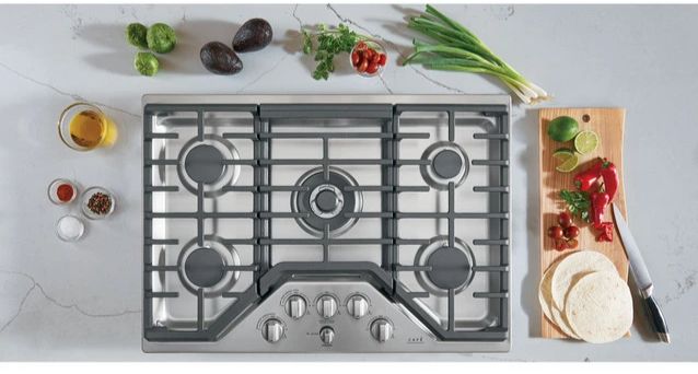 Café™ 30" Stainless Steel Gas Cooktop-3