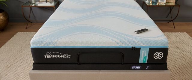 Tempur-Pedic® TEMPUR-ProBreeze® 12" TEMPUR-Material™ Medium Tight Top Queen Mattress-2