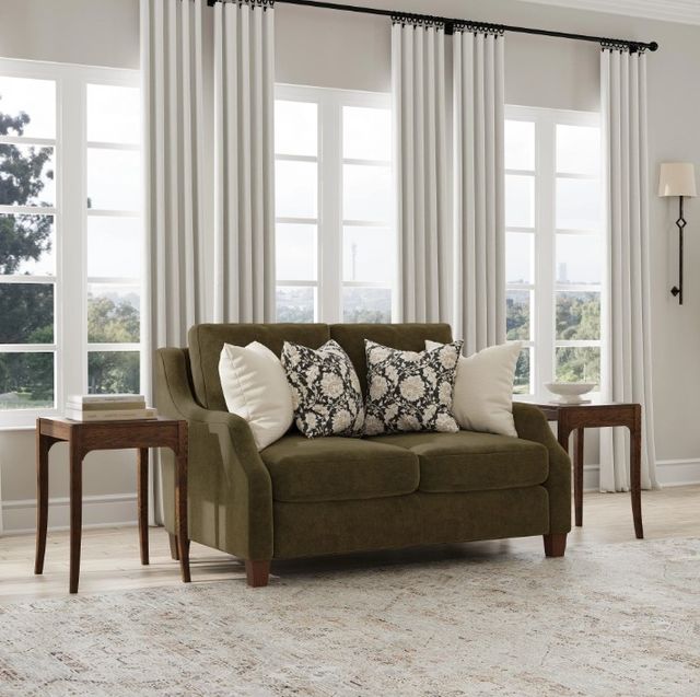 Flexsteel® Customizable Gianna Loveseat-1