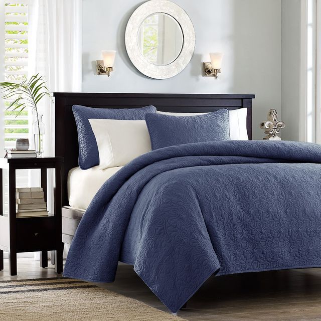 Olliix by Madison Park Navy King/California King Quebec Reversible Coverlet Set-1