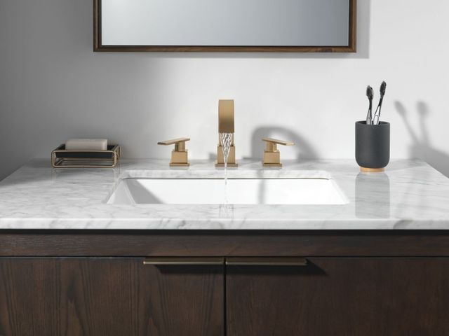 Delta Vero® Champagne Bronze 2-Handle Widespread Bathroom Faucet-1