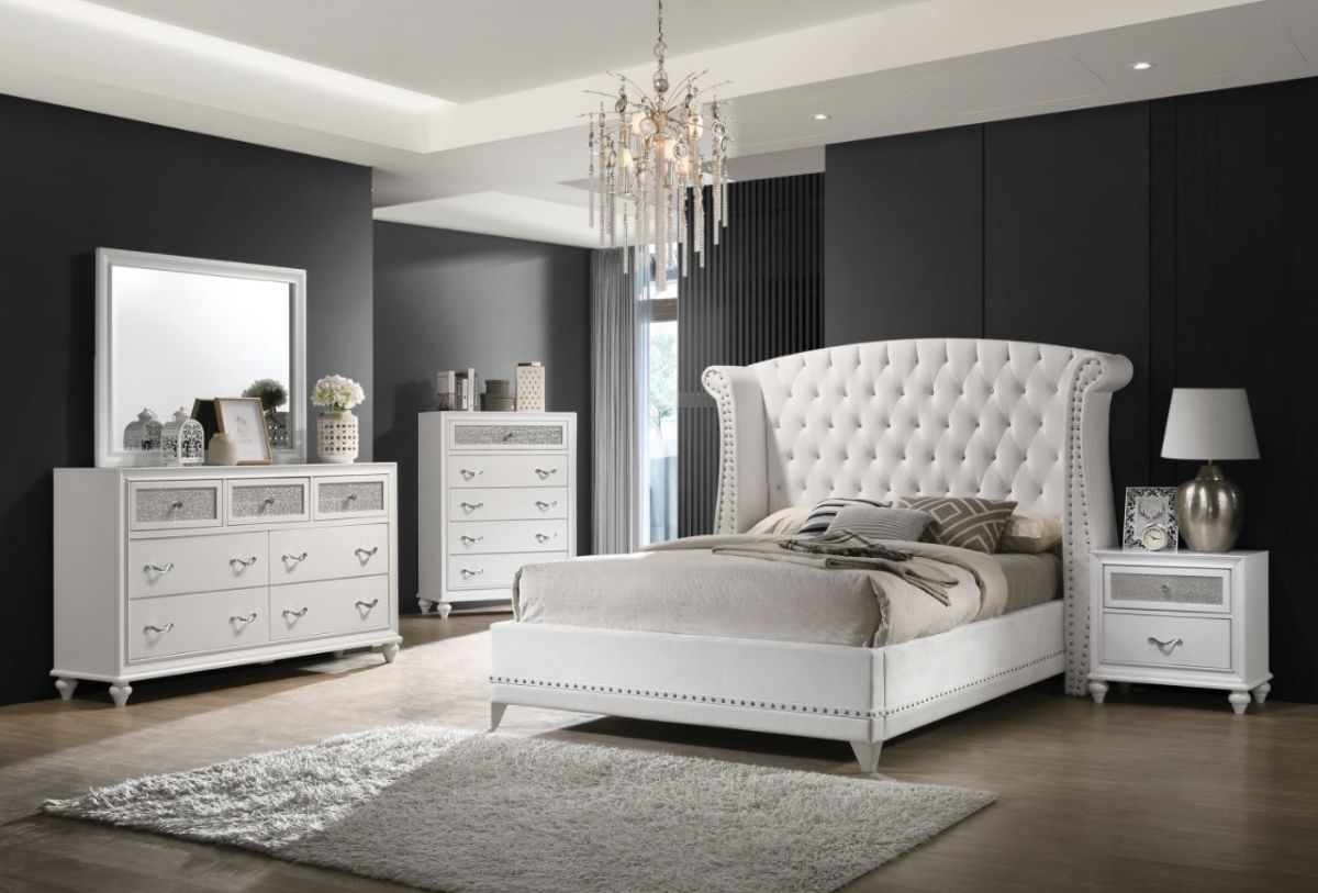Coaster® Barzini 5-Piece White California King Bedroom Set
