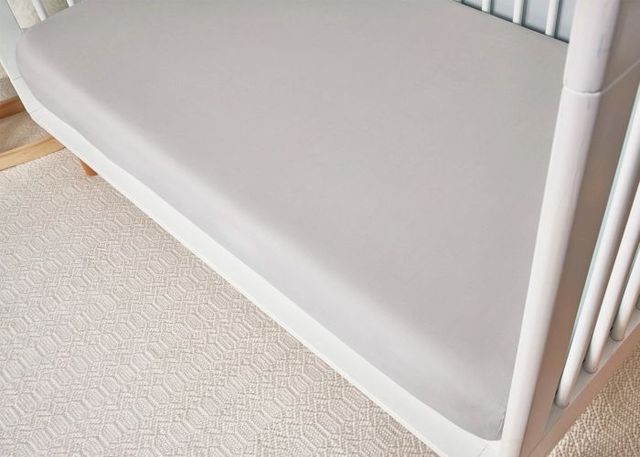 BEDGEAR® Hyper-Wool Performance® Light Gray Crib Fitted Sheet-4