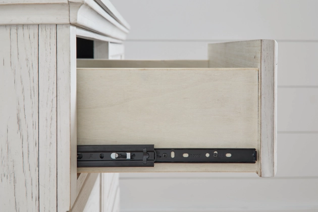 Signature Design by Ashley® Robbinsdale Antique White Dresser and Mirror-2