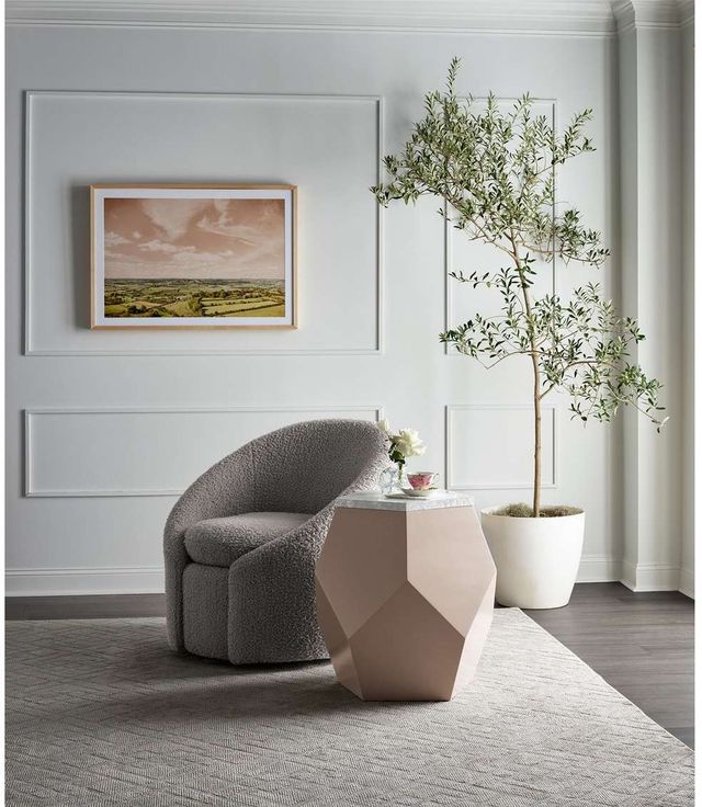 Universal Explore Home™ Instyle Shearling Dove Chair-3