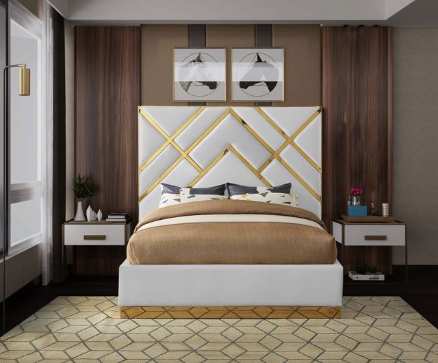 Meridian Furniture Vector White King Bed-2