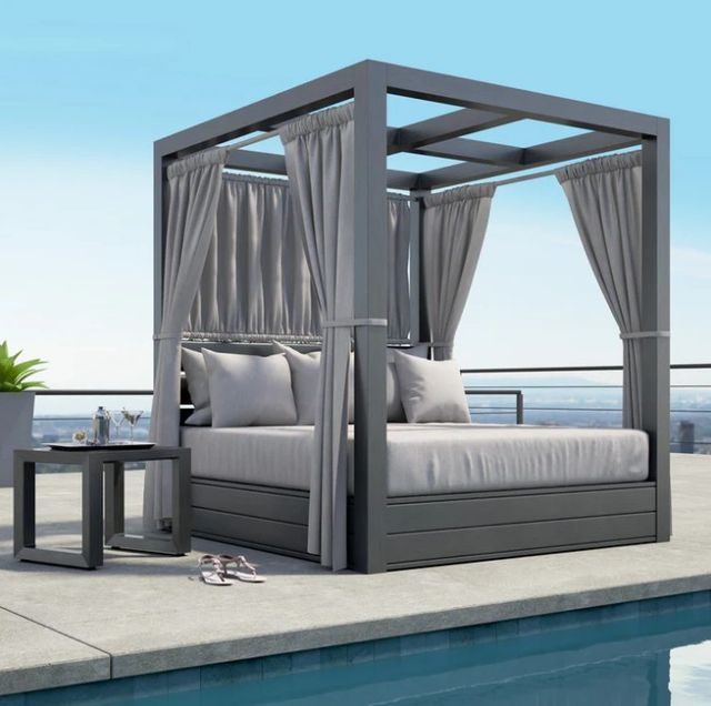 Sunset West Redondo Slate Aluminum King Outdoor Daybed with Cast Silver Cushion-1