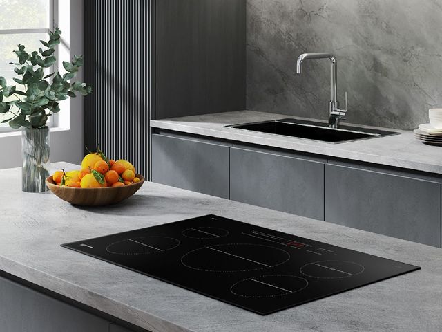 Samsung 36" Black Induction Cooktop-4