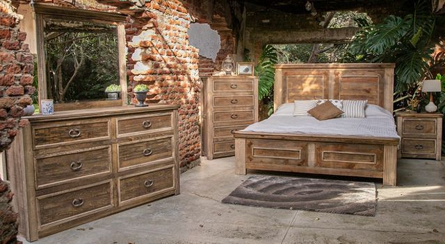 International Furniture Direct Montana 4-Piece Brown Eastern King Bedroom Set
