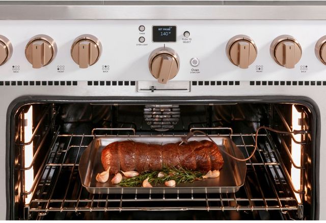 Café™ 36" Stainless Steel Pro Style Dual Fuel Range-10