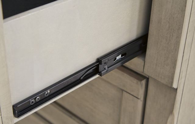 Signature Design by Ashley® Lettner Light Gray 7-Drawer Dresser and Mirror-1