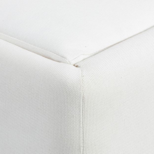 Bernhardt Rio Bernhardt Exteriors White Fabric Outdoor Daybed-3