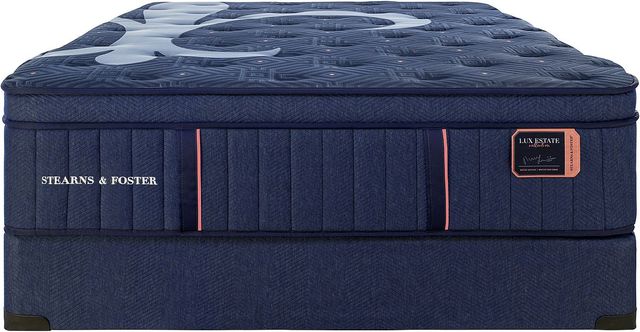 Stearns & Foster® Eloise Lux Estate Innerspring Medium Euro Top Queen Mattress-3