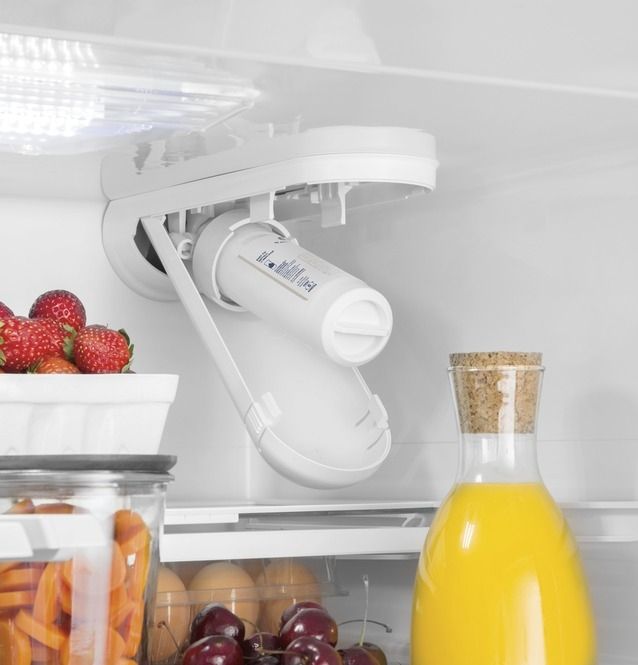 GE® 33 in. 24.7 Cu. Ft. Fingerprint Resistant Stainless Steel French Door Refrigerator-14