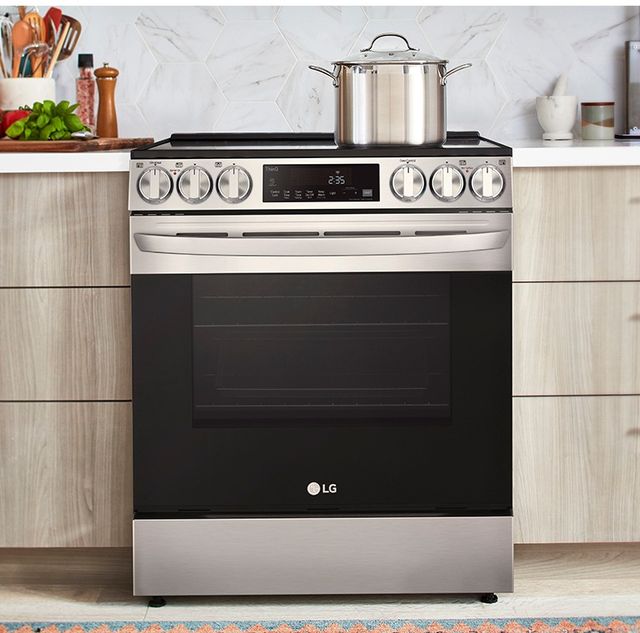 Cuisinière électrique encastrée de 30 po LG® de 6.3 pi³ - Acier inoxydable résistant aux traces de doigts-9