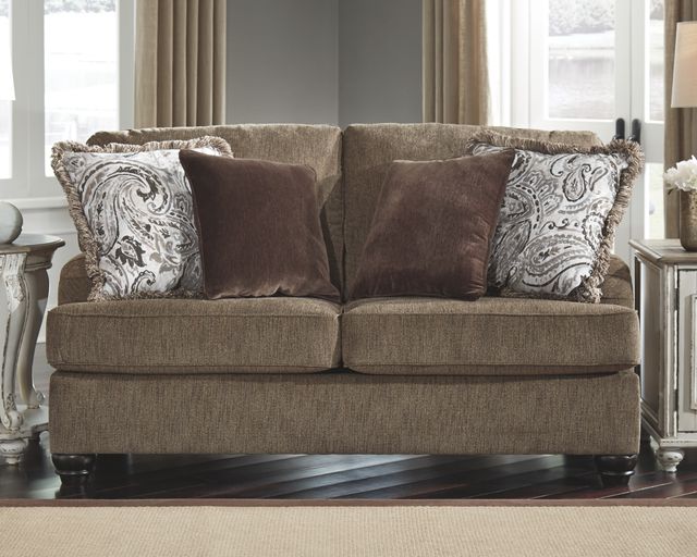 Benchcraft® Braemar Brown Loveseat-4