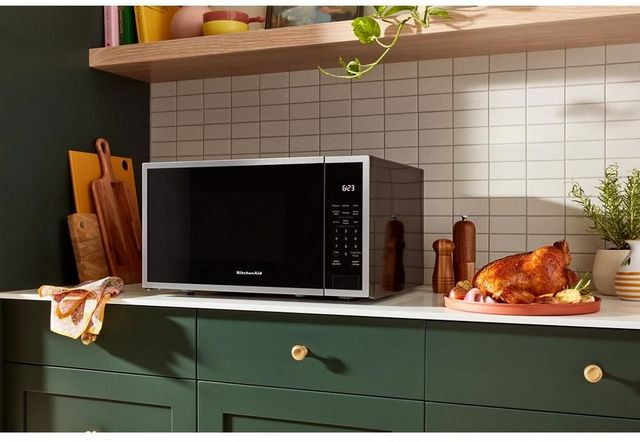 Four à micro-ondes de comptoir KitchenAid® de 1.5 pi³ - Acier inoxydable résistant aux traces de doigts-3
