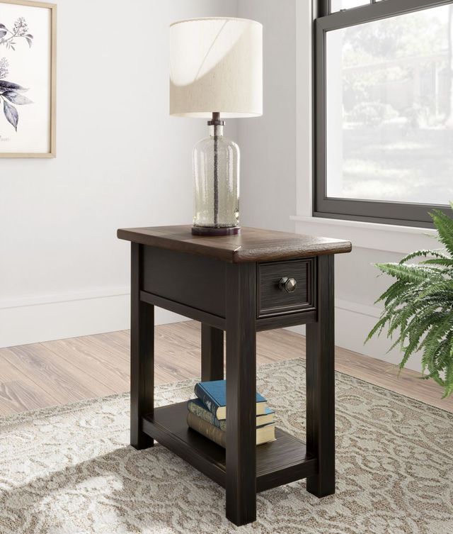Signature Design by Ashley® Tyler Creek 2-Piece Two-Tone End Table Set-2
