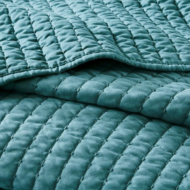 Olliix by Madison Park Teal King/California King Keaton Reversible Coverlet Set-3