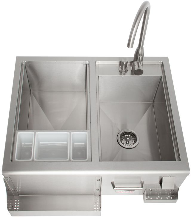 Blaze Grills 30" Stainless Steel Beverage Center Blaze Grills 30" Stainless Steel Beverage Center