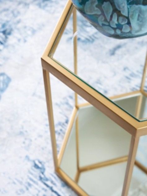 Signature Design by Ashley® Veerwick Glass Top Cocktail Table with Gold Base-3