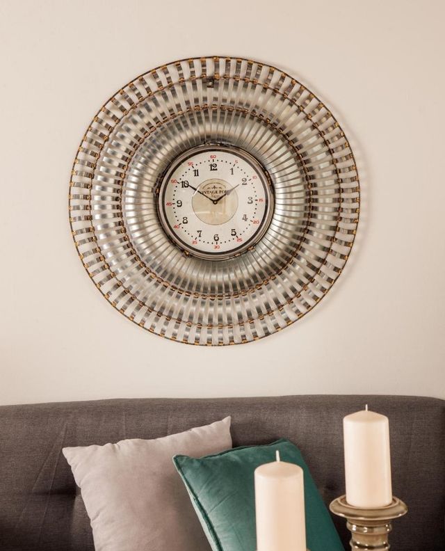 Deco Marche Silver Wall Clock-2