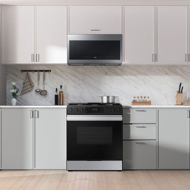 Cuisinière au gaz encastrée de 30 po Samsung® Bespoke de 6,0 pi³ - Acier inoxydable résistant aux traces de doigts-5