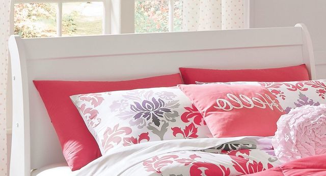 Signature Design by Ashley® Anarasia 3-Piece White Full Sleigh Headboard Bed Set-1