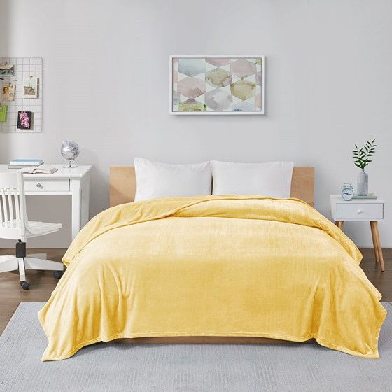 Olliix by Intelligent Design Microlight Plush Yellow Twin/Twin XL Oversized Blanket-2