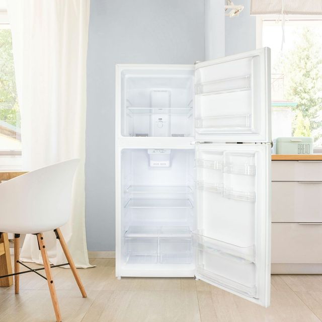Danby® 12.0 Cu. Ft. White Apartment Size Top Freezer Refrigerator-4