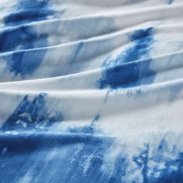 Olliix by CosmoLiving Tie Dye Cotton Printed Blue King/California King Comforter Set-3