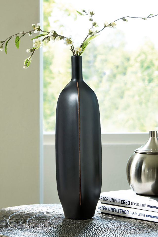 Signature Design by Ashley® Rhaveney Black 15.75" Vase-2