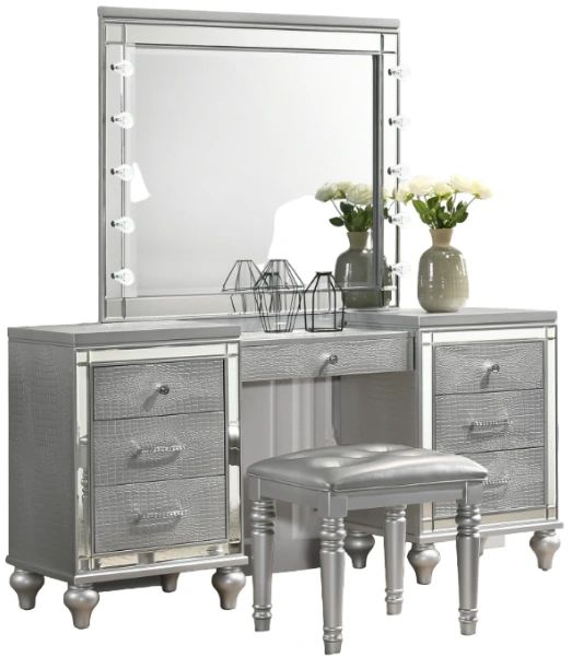 New Classic® Home Furnishings Valentino 2-Piece Silver Vanity Set-0