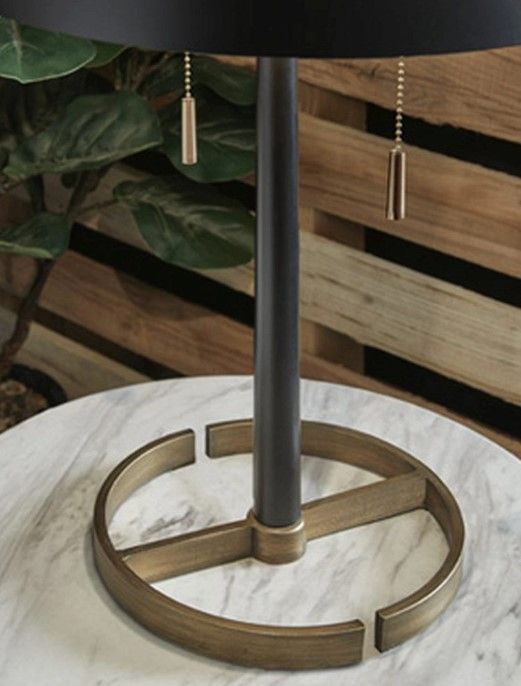 Signature Design by Ashley® Amadell Black/Gold Table Lamp-2