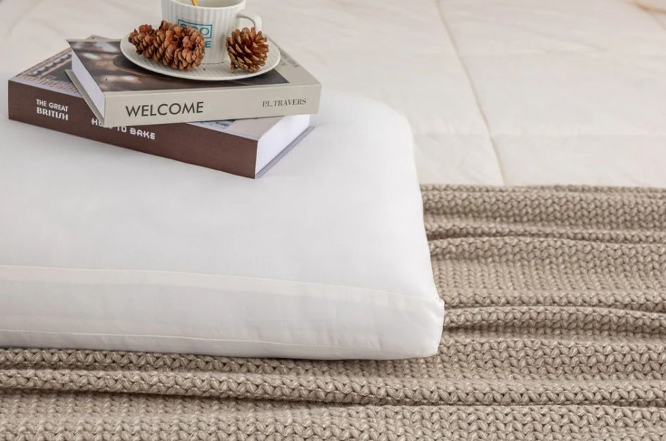 MLILY Down Pillow - Thumbnail 4