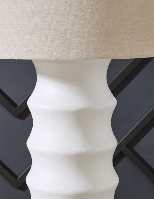 Signature Design by Ashley® Veraleigh White Floor Lamp-1
