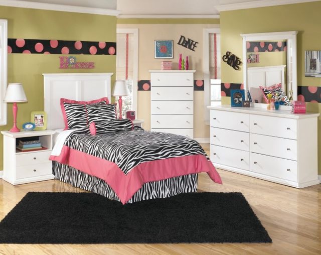Signature Design by Ashley® Bostwick Shoals White Youth Twin Panel Headboard-2