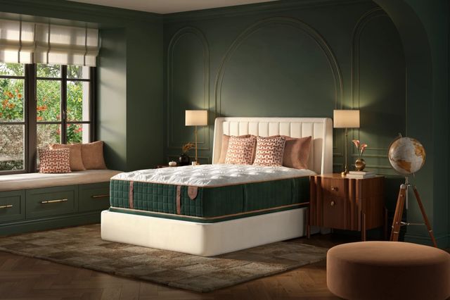 Simmons® Luxury Escape No. 3 Wrapped Coil 15" Plush Tight Top California King Mattress-1