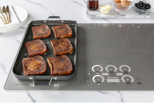 Monogram® 36" Silver Induction Cooktop-5